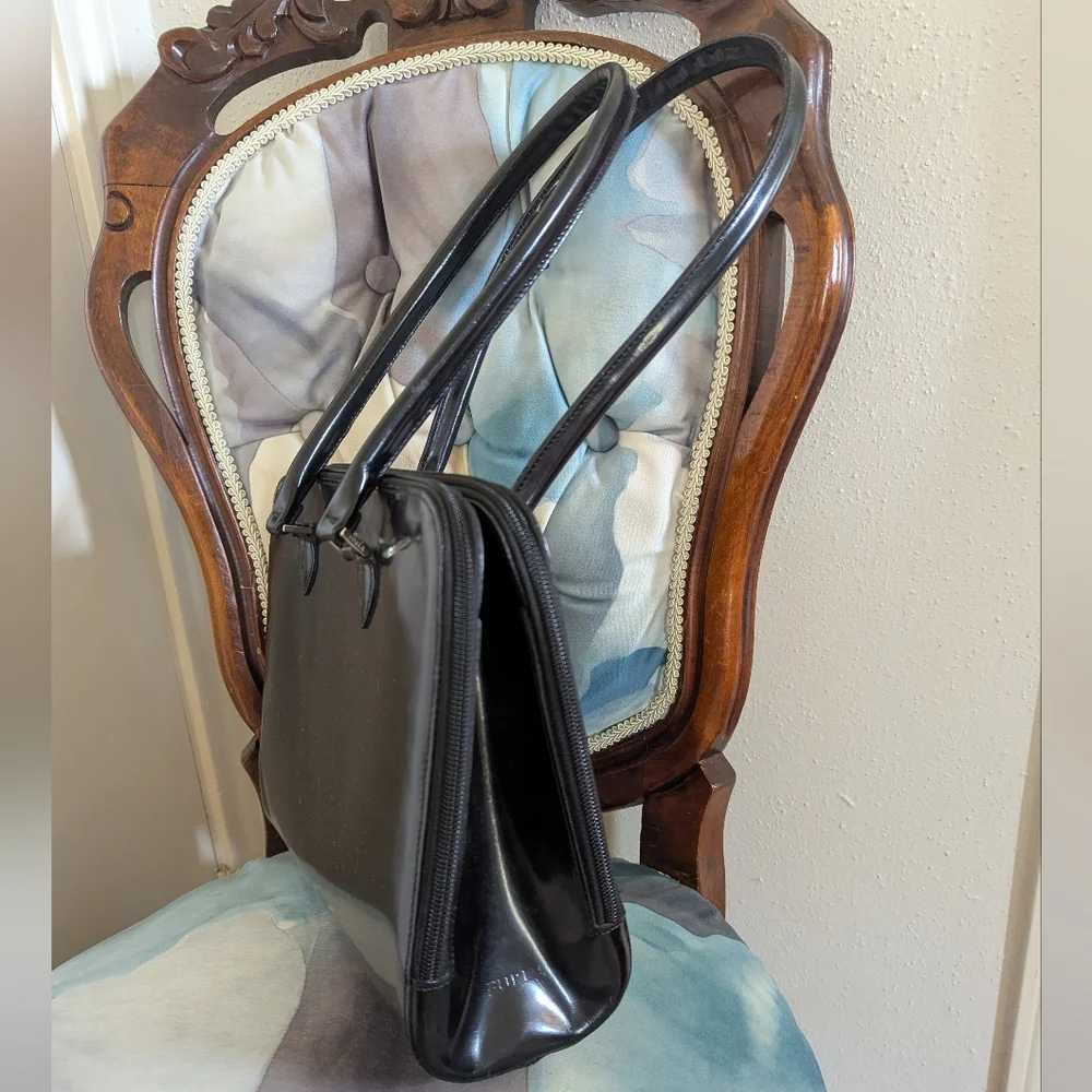 Vintage Furla Made In italy Black Patent Leather Handbag Shoulder bag - Picture 4 of 7
